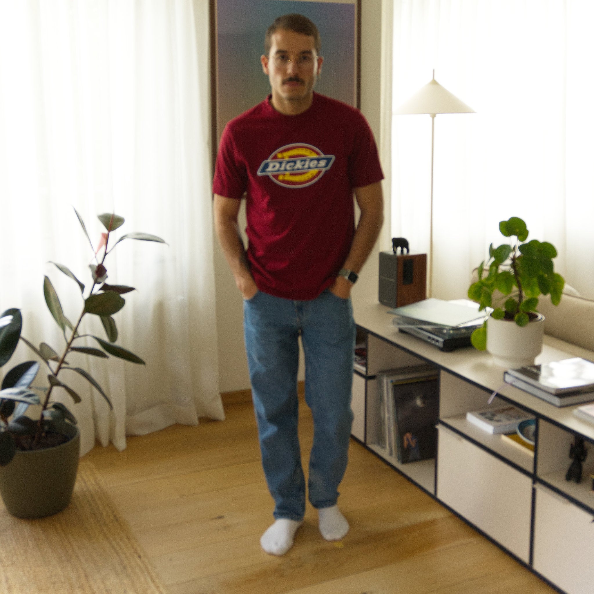 Dickies t-shirt, burgundy, horseshoe logo